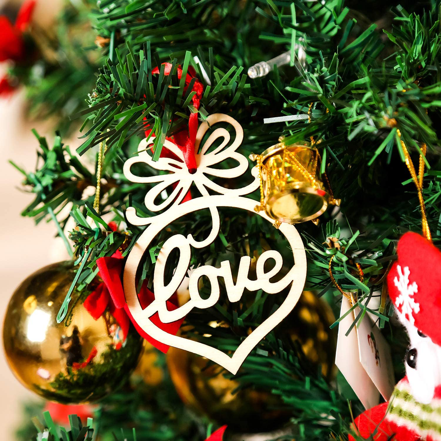 Bememo 30 Pieces Christmas Wooden Hollow Ornaments Xmas Tree Hanging Tags Crafts Pendant Decor Christmas Holiday Wedding Decorations