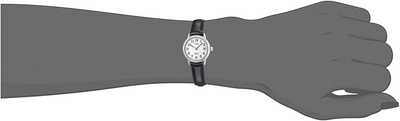Timex Women'S Indiglo Easy Reader Quartz Analog Leather Strap Watch with Date Feature