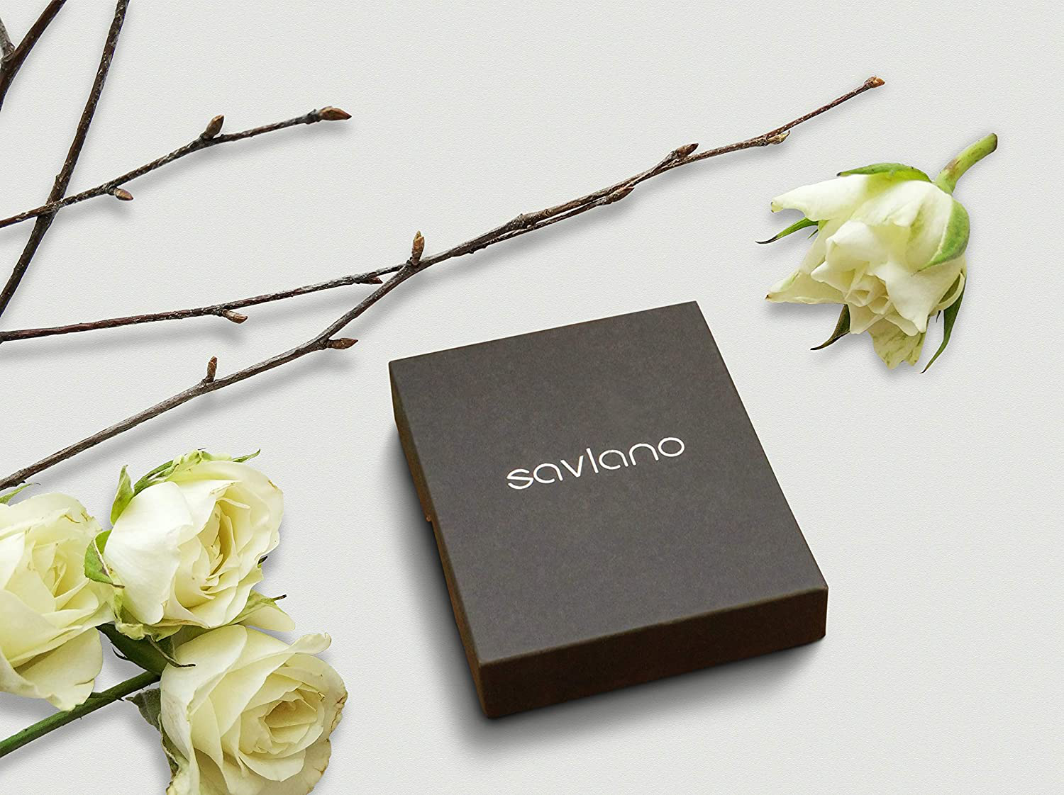 Savlano 925 Sterling Silver 2.5Mm Solid Italian round Diamond Cut Flexible Snake Chain Necklace with Gift Box for Men & Women - Made in Italy