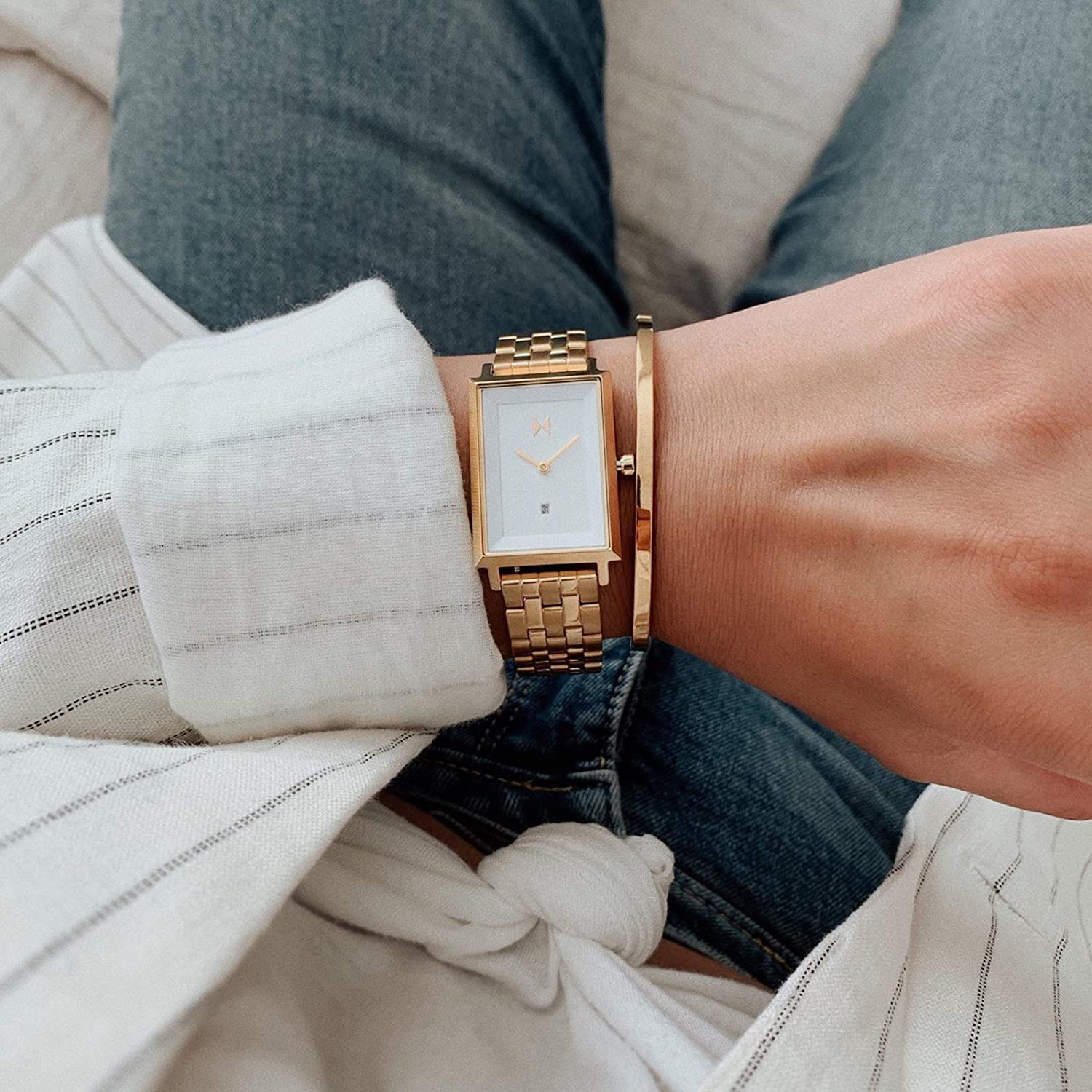 MVMT Women'S Minimalist Signature Square Watch