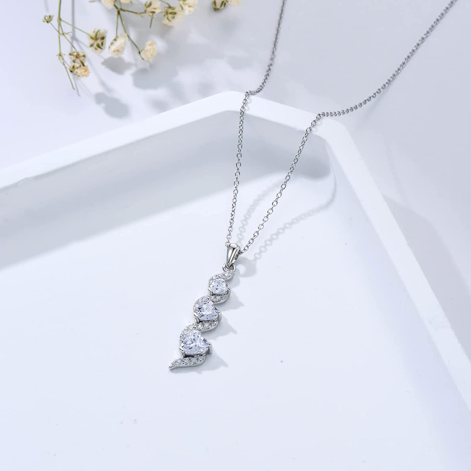 Moissanite Necklace for Women, 18K Gold Plated Sliver Moissanite Diamond Necklace, Anniversary Birthday Gifts for Her Wife Mom Grandma