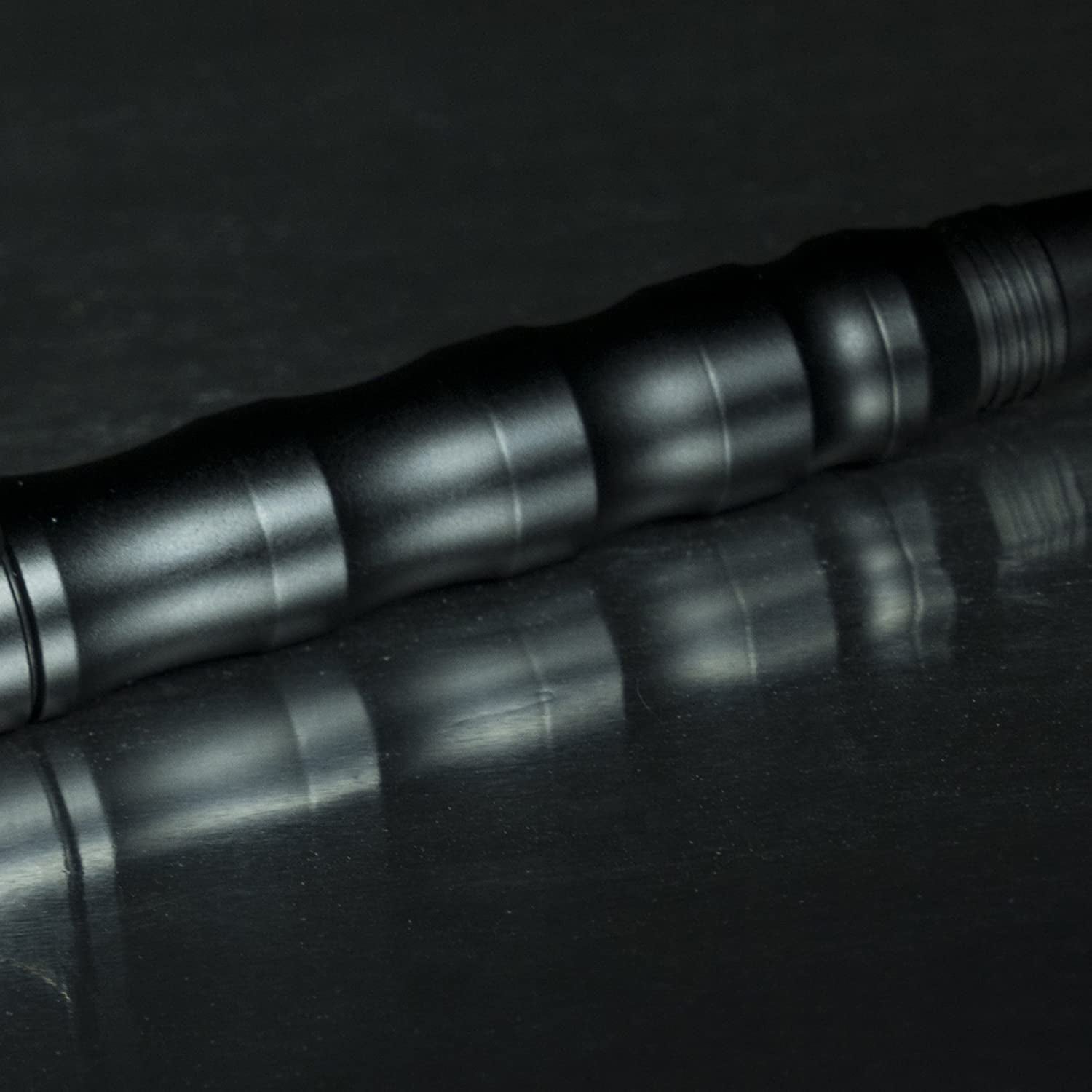 Smith & Wesson SWPENMP2BK 5.8In Aircraft Aluminum Refillable Tactical Screw Cap Pen for Outdoor, Survival, Camping and EDC