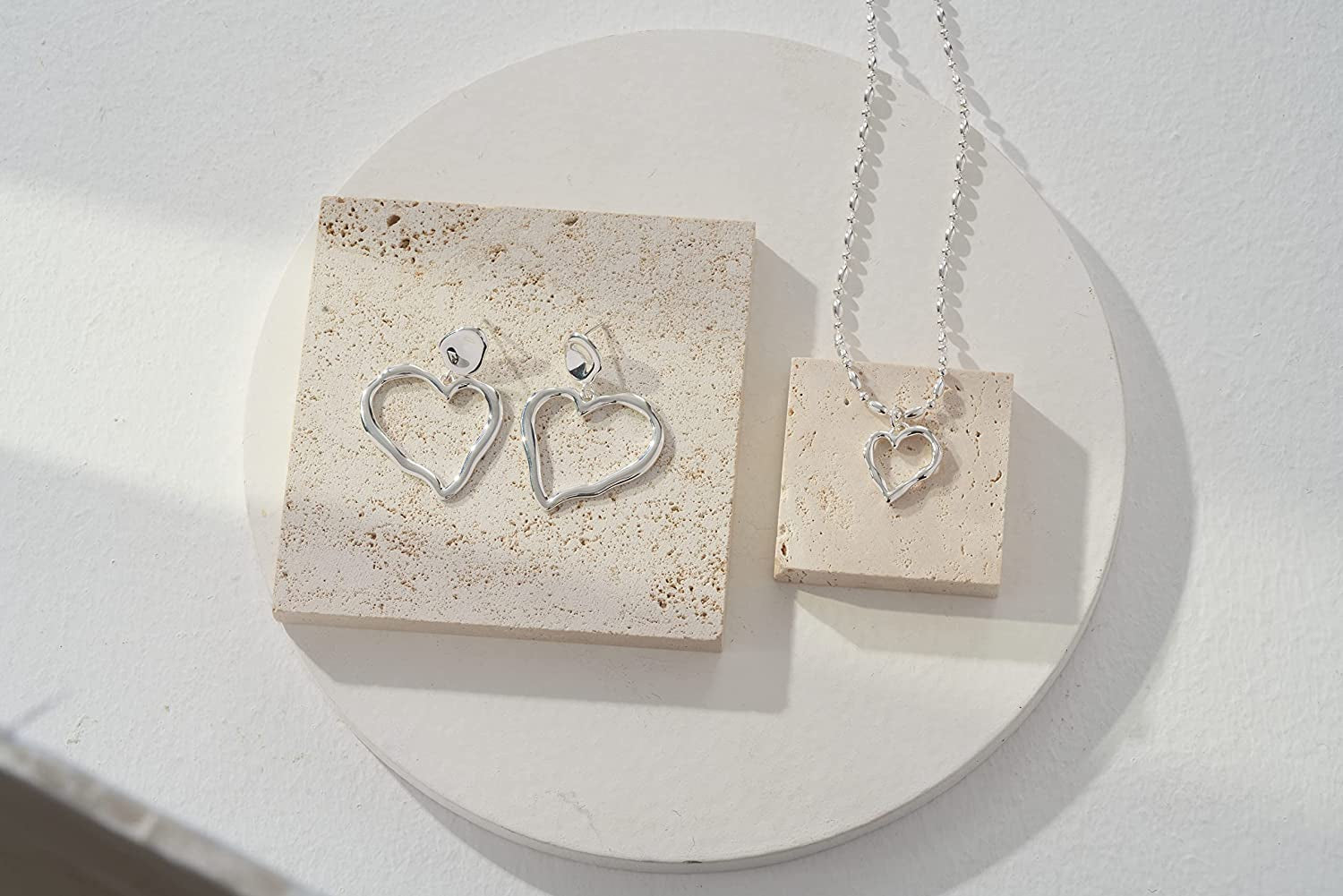 Heart Hoop Earrings 925 Sterling Silver Dangle Earrings Drop Earrings for Women Girl Earrings Christmas Day/Valentine Day/Birthday Arrings Gifts